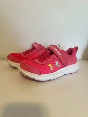 Under Armour Girls' Hot Pink Hook-and-Loop Athletic Sneakers